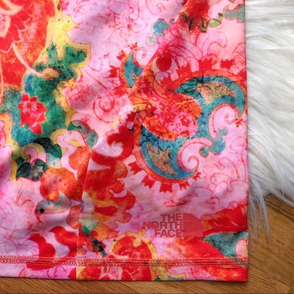 The North Face Floral Tankini Swim Top - Picture 3 of 6